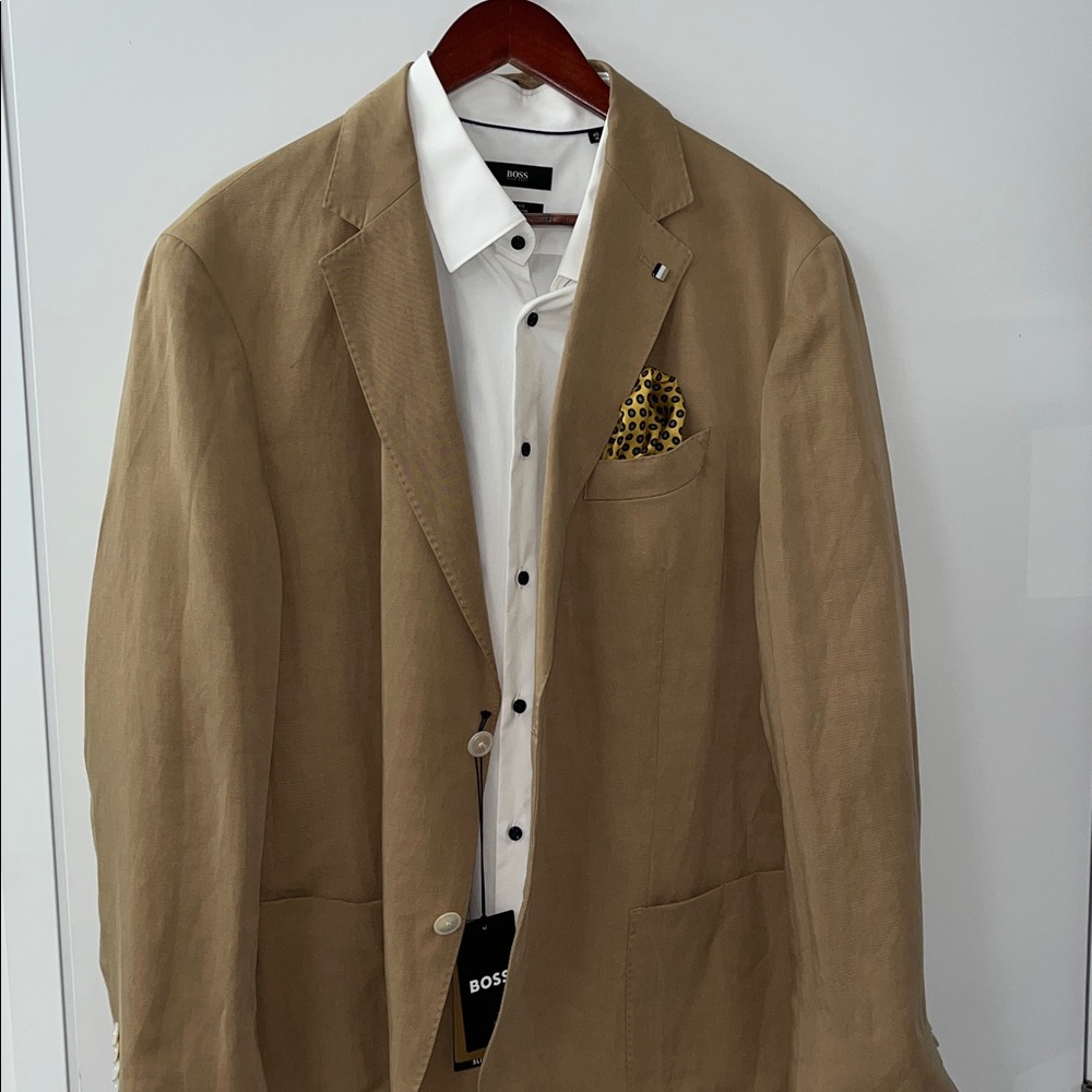 Hugo Boss Tan Blazer Size 48 US Linen